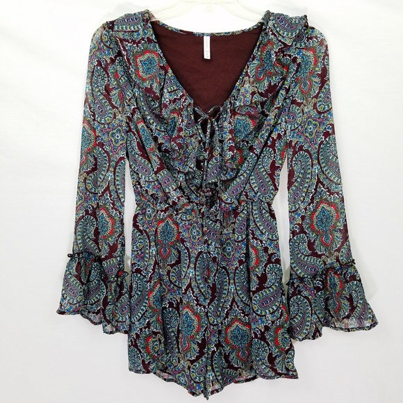 Xhilaration Juniors Lace Up Long Sleeve Romper NEW - Picture 3 of 8